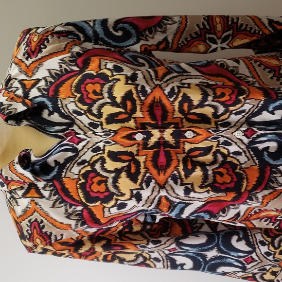 Chico's size 1 brightly colored button down shirt.  F39 - Picture 2 of 9